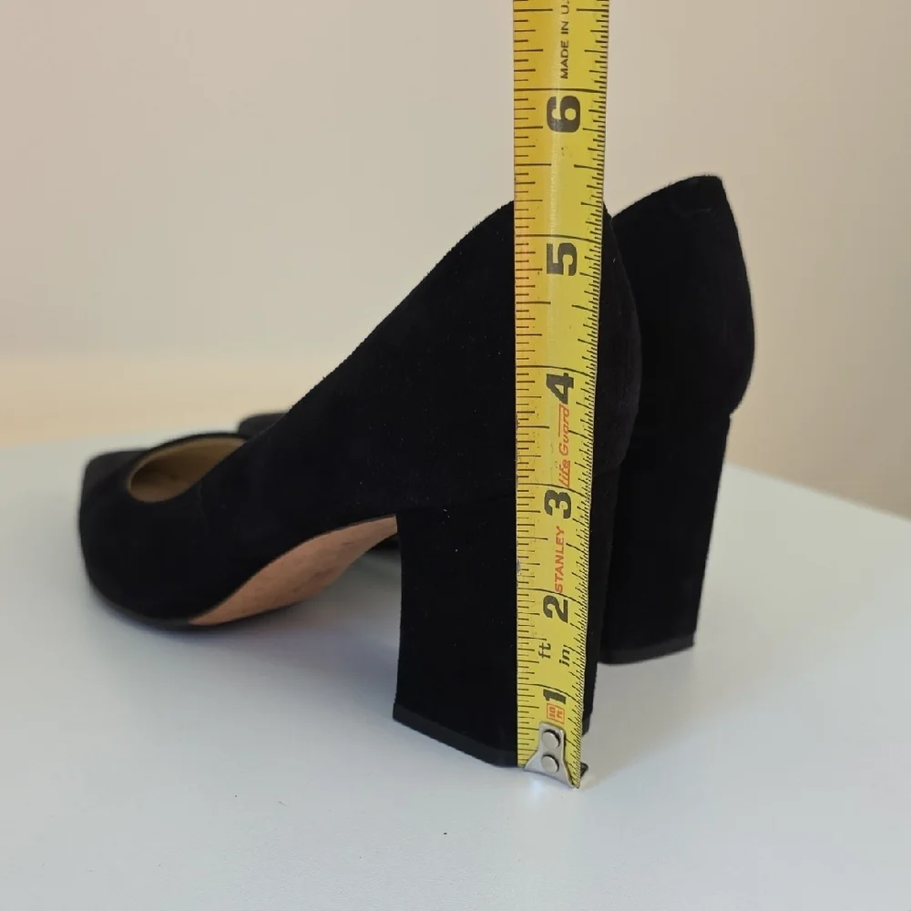 Marc Fisher Black Suede Heels.  Size 7 1/2 - Picture 12 of 12